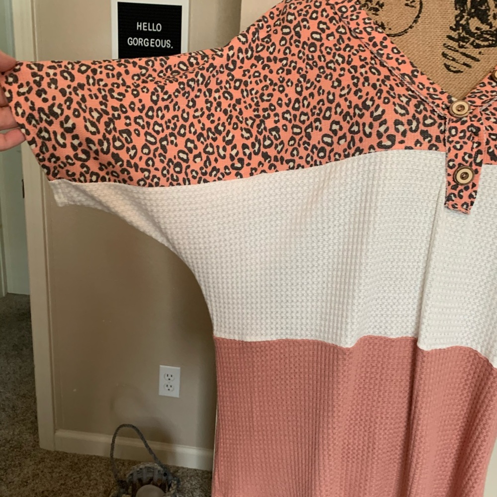 Color Block Dolman Top - Picture 3 of 6